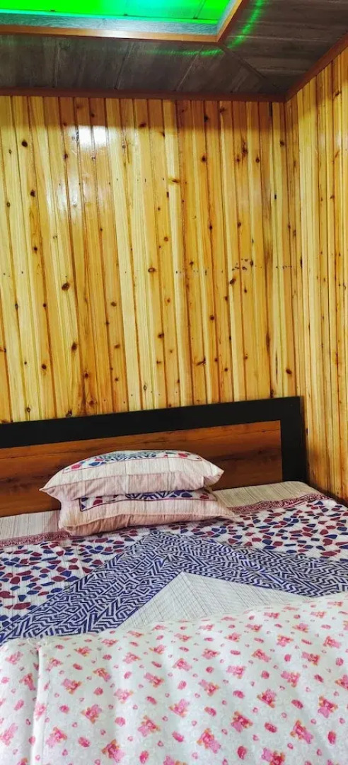 Zero Points TheLaure cottage Shreeantu