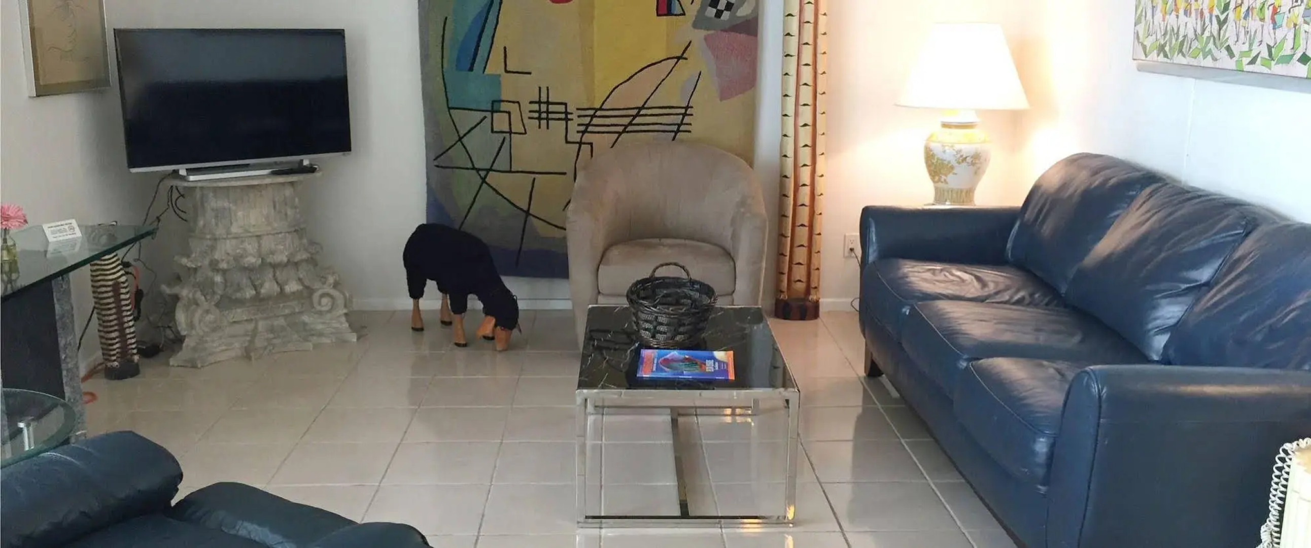 Manhattan Tower Apartment Hotel