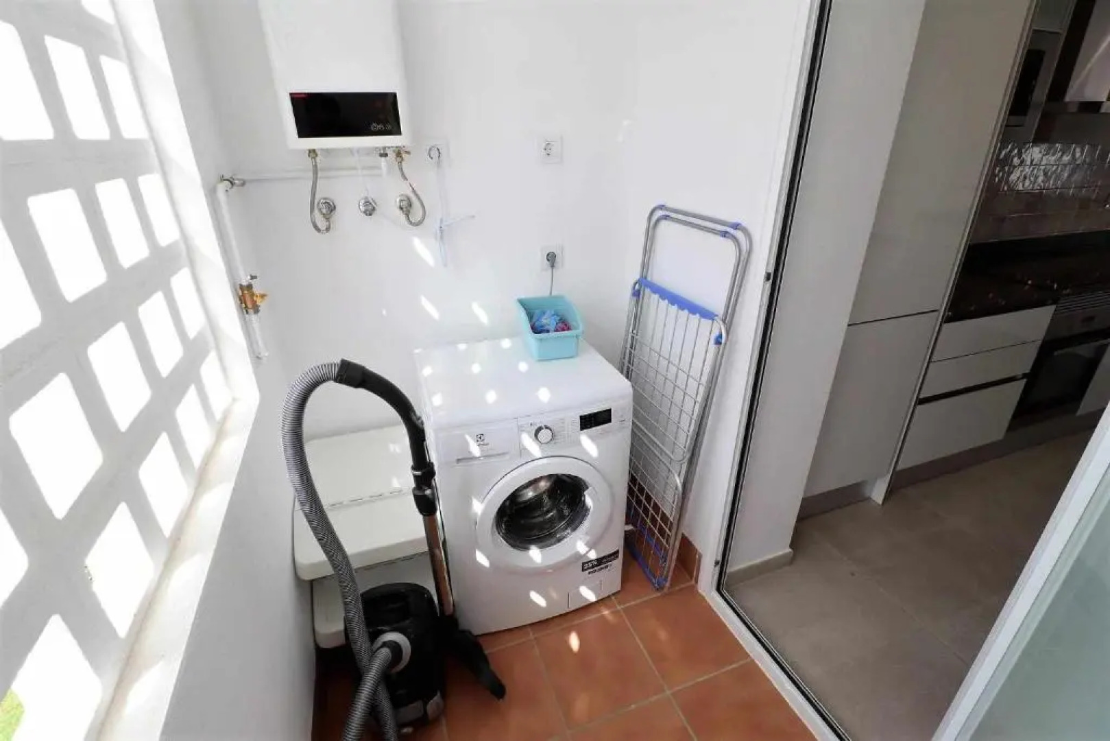 Marysol apartamento de lujo balcón azotea piscina comun a la playa