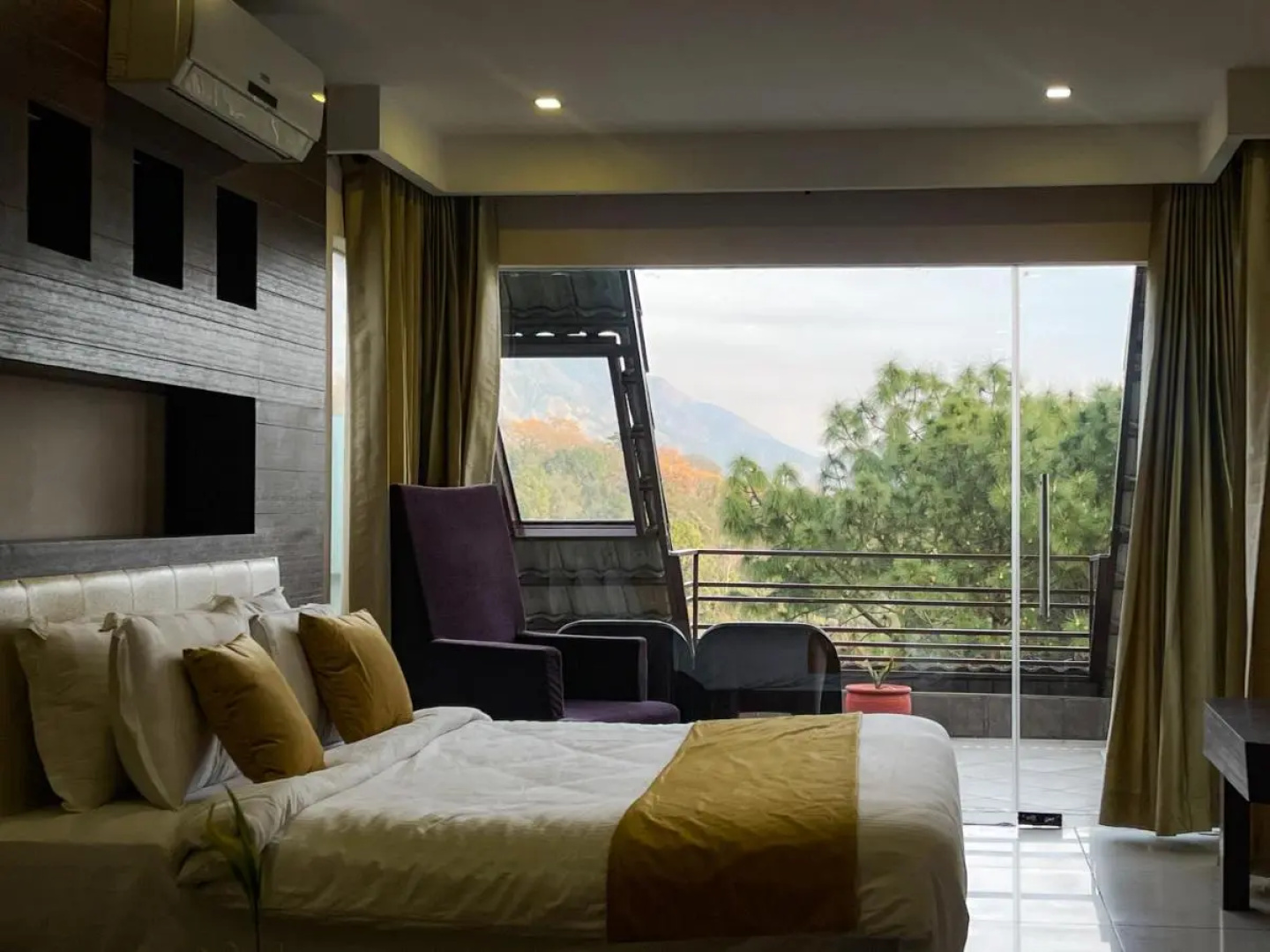 Regenta Resort Exotica Dharamshala on Hilltop