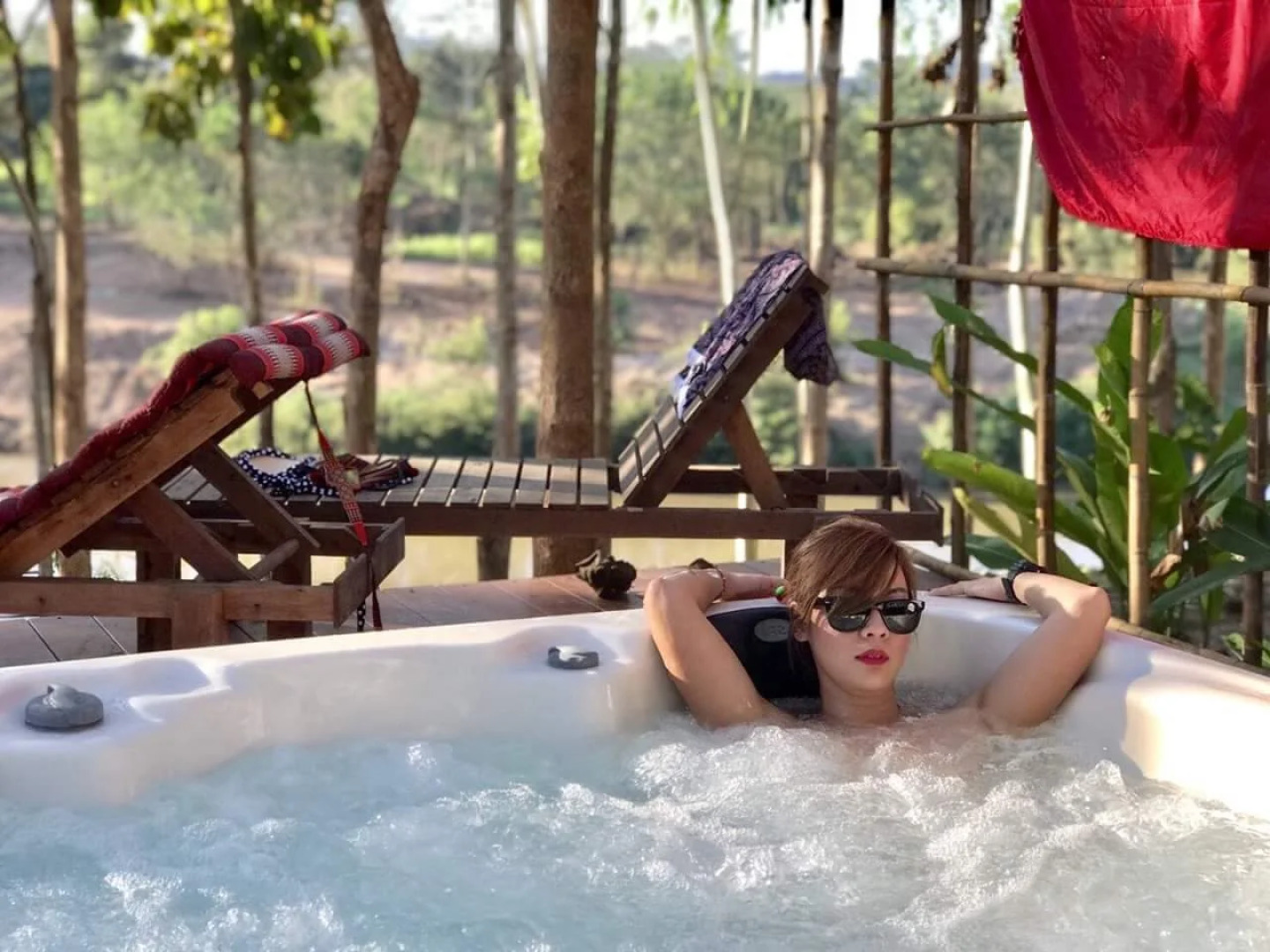 Nan De Panna Riverside Homestay