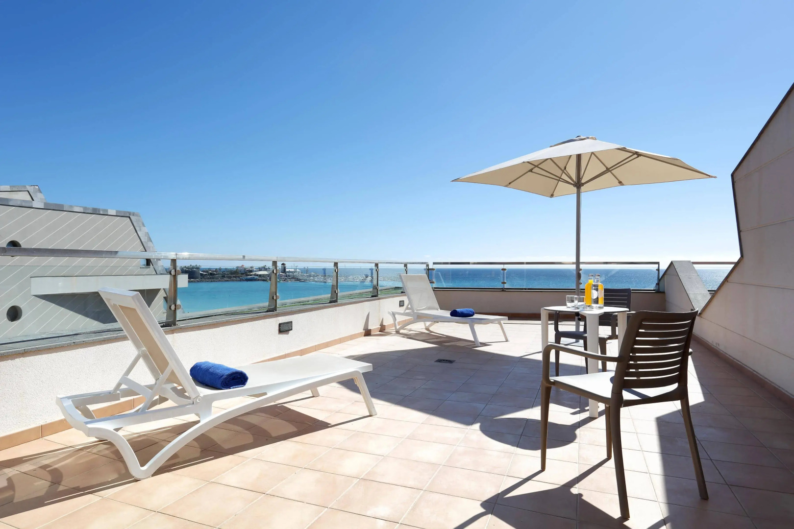 Geranios Suites & Spa