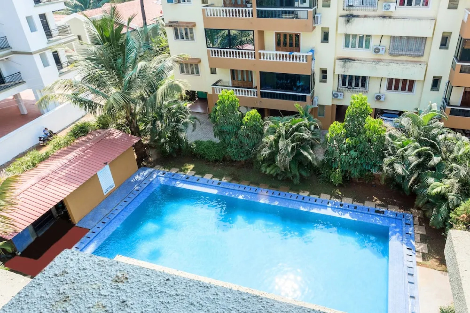 Treebo Trend Zeebo Suites