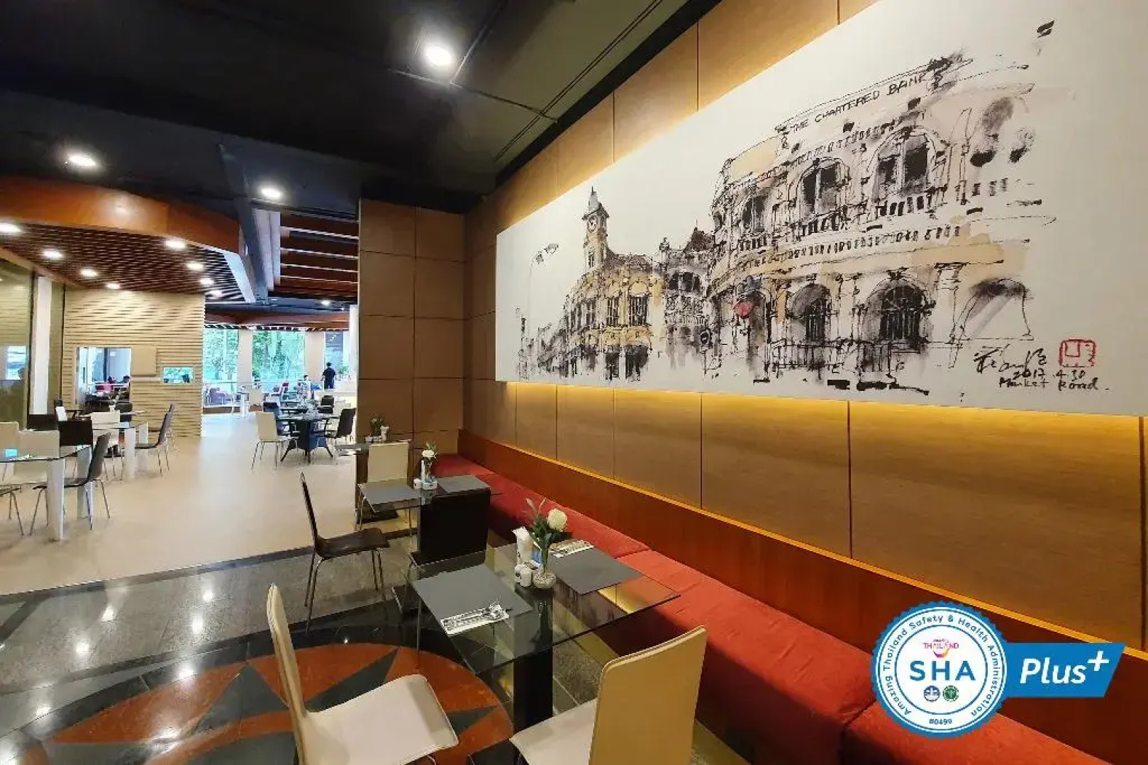 Royal Phuket City Hotel