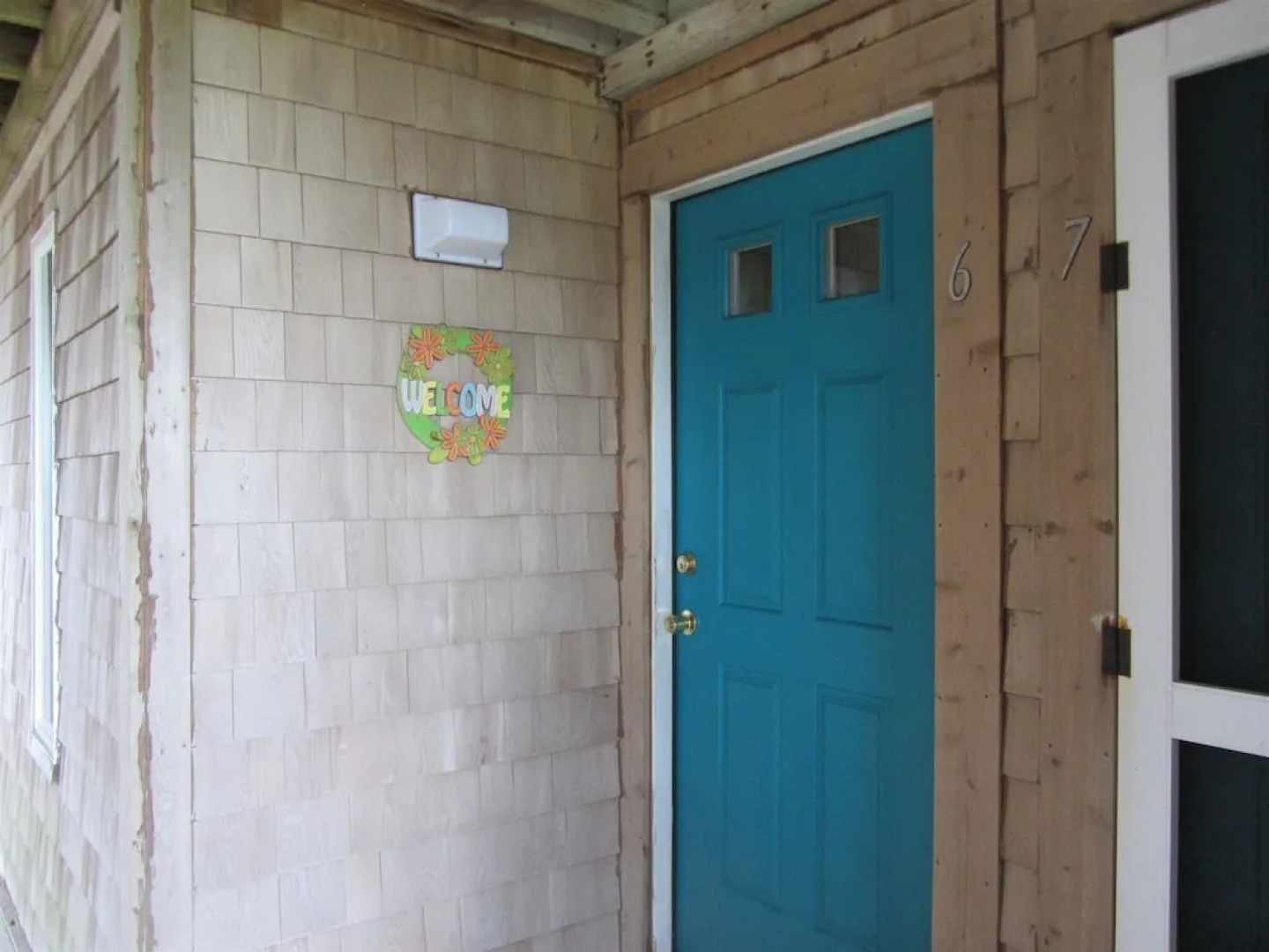 NC 12 56358-6 SW Condo by RedAwning