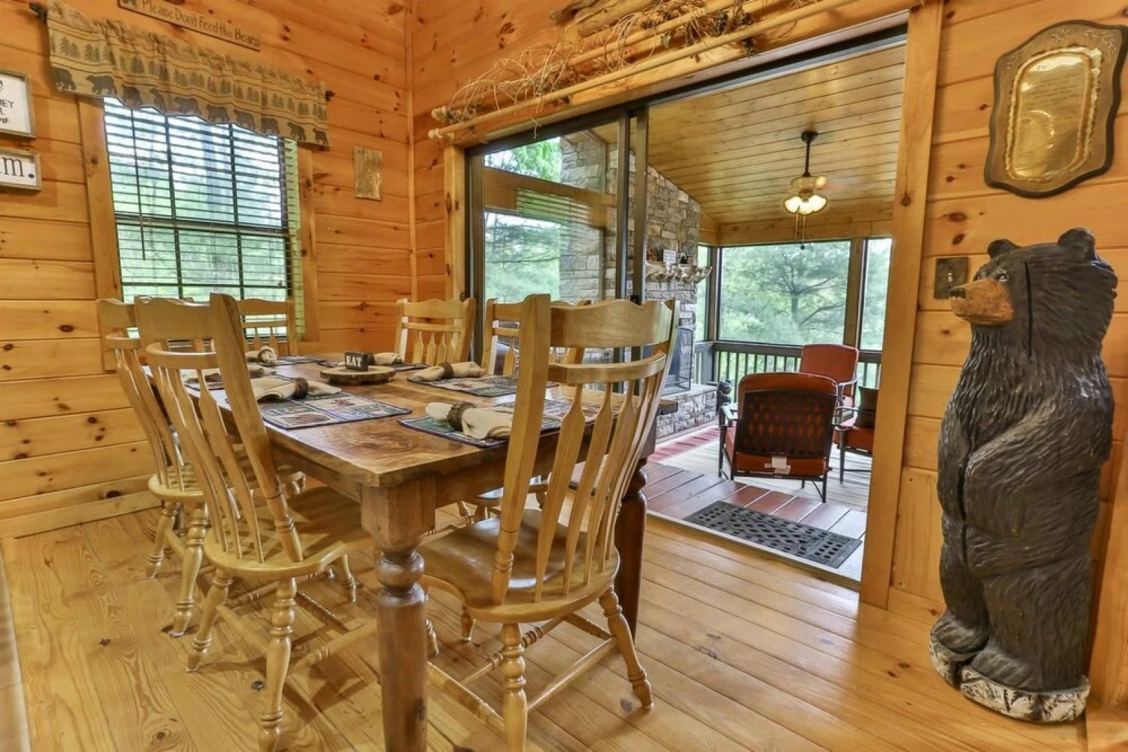 CHEROKEE SUNRISE LODGE Apartment 4 NEVAEH CABIN RENTALS