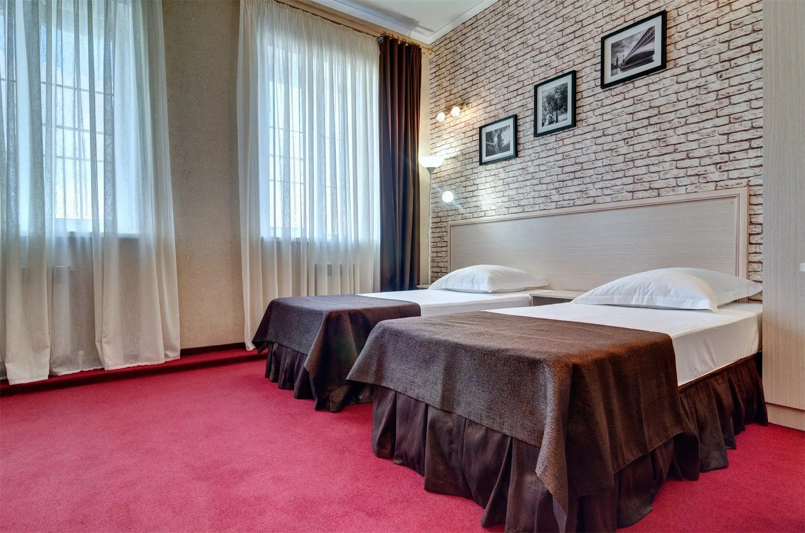 Лондон-Сити на улице Бекешская