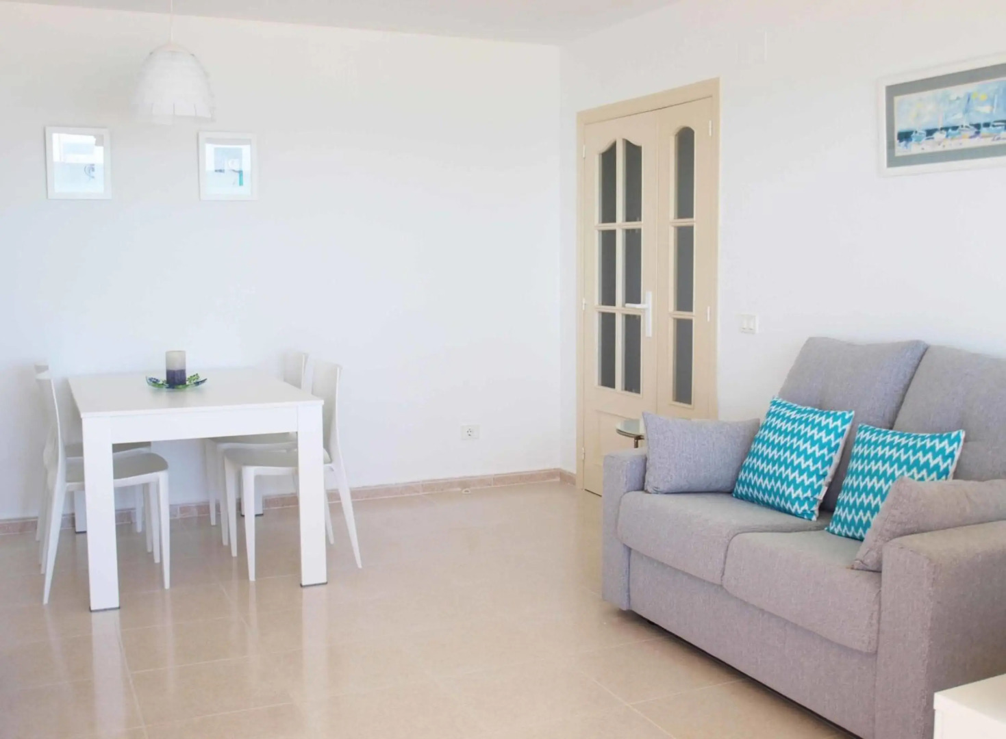 ApartUP Spectacular Beach View