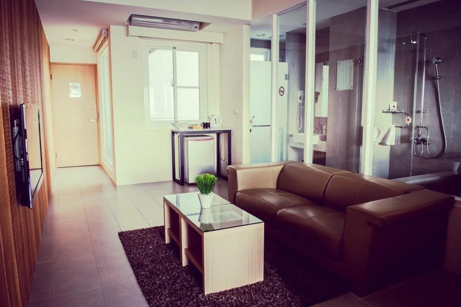 Sasa Nor Lamour B & B