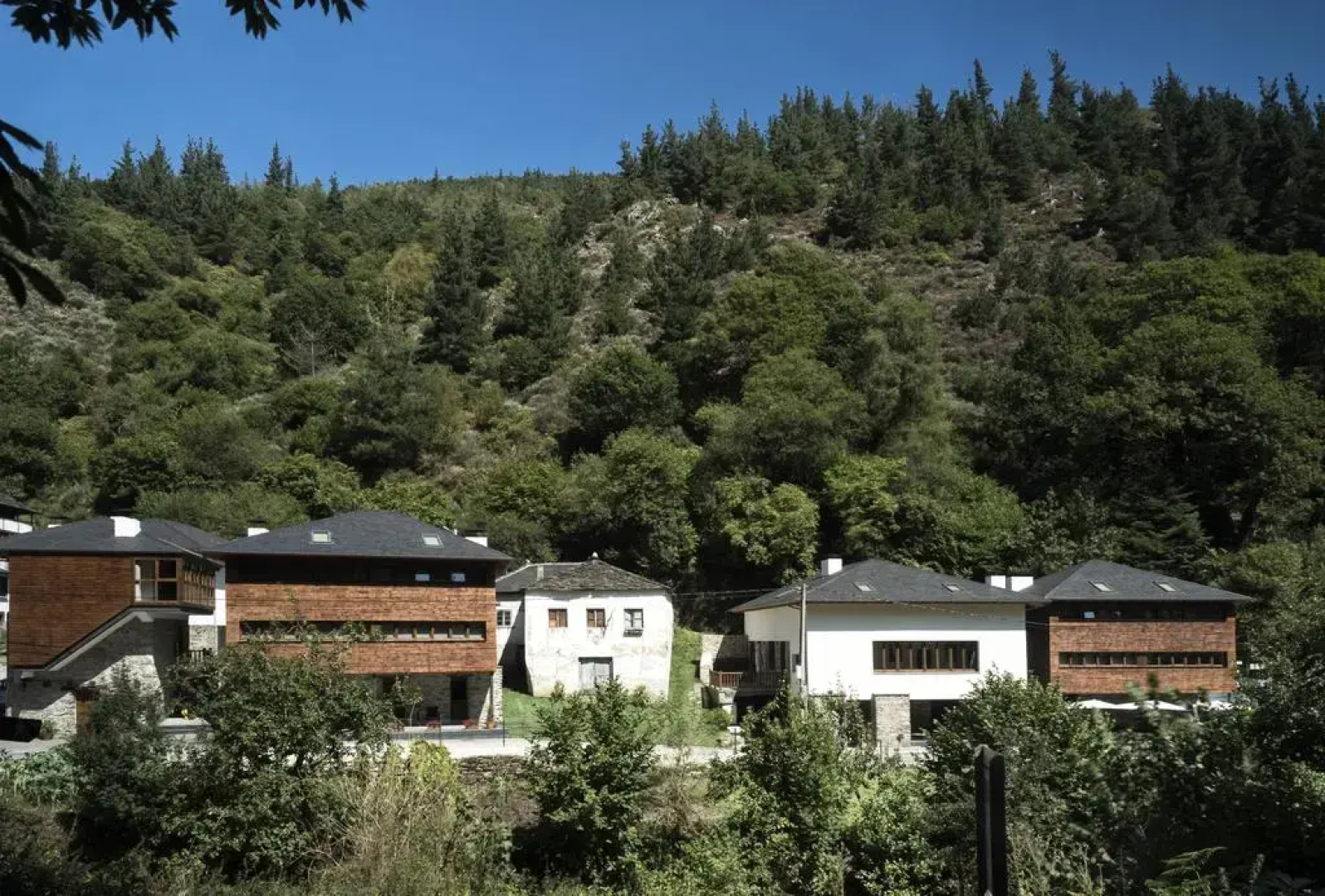 HOTEL RURAL LAS MONTAñAS DE PUMAR