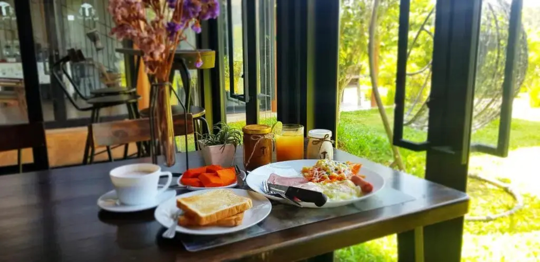 Hug Jang Loei Garden