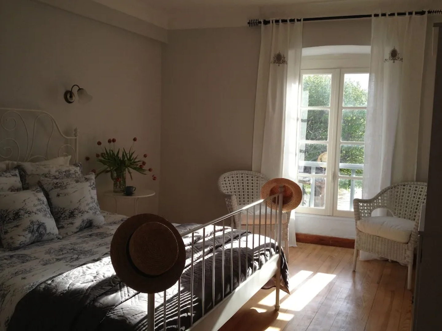 Limoux Riverside Gardens