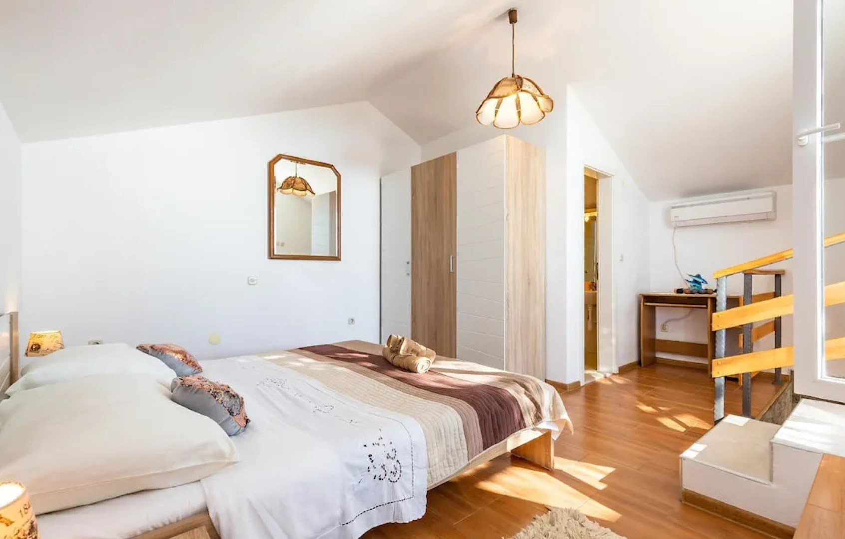 Beautiful Home in Makarska With 3 Bedrooms, Wifi and Outdoor Swimming Pool