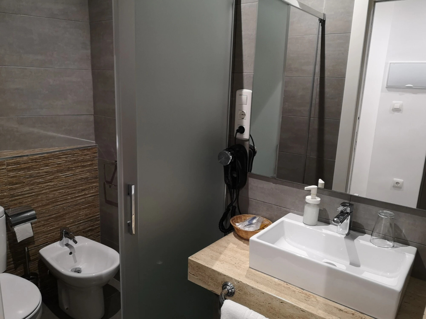 Hotel Avenida Tropical