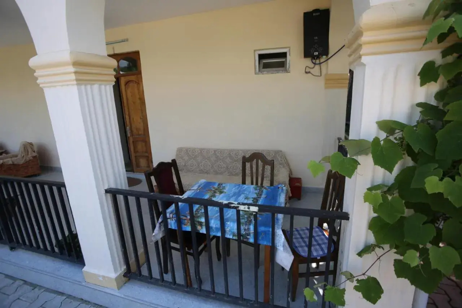 Talo's Guest House