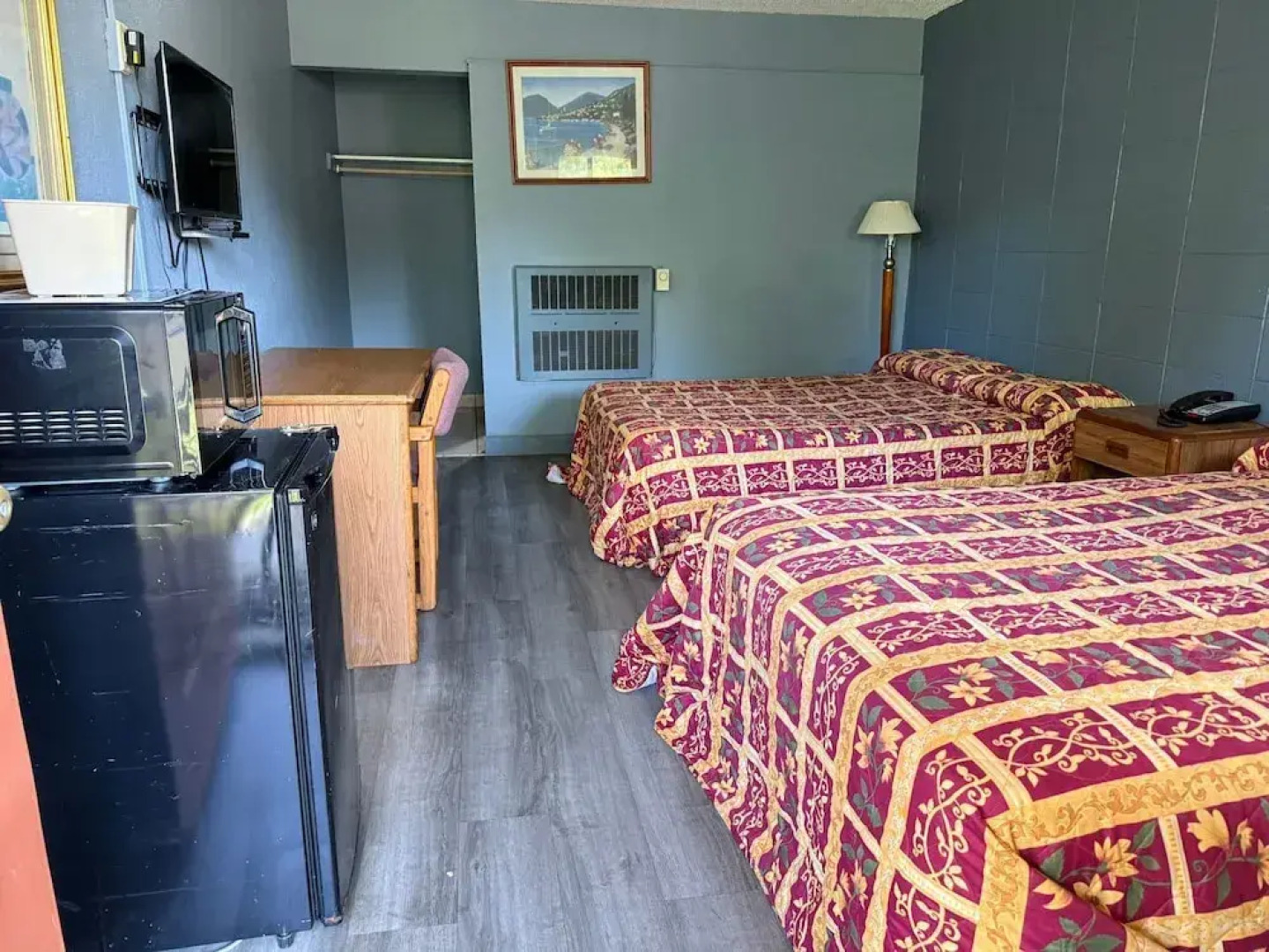 Clayton House Motel