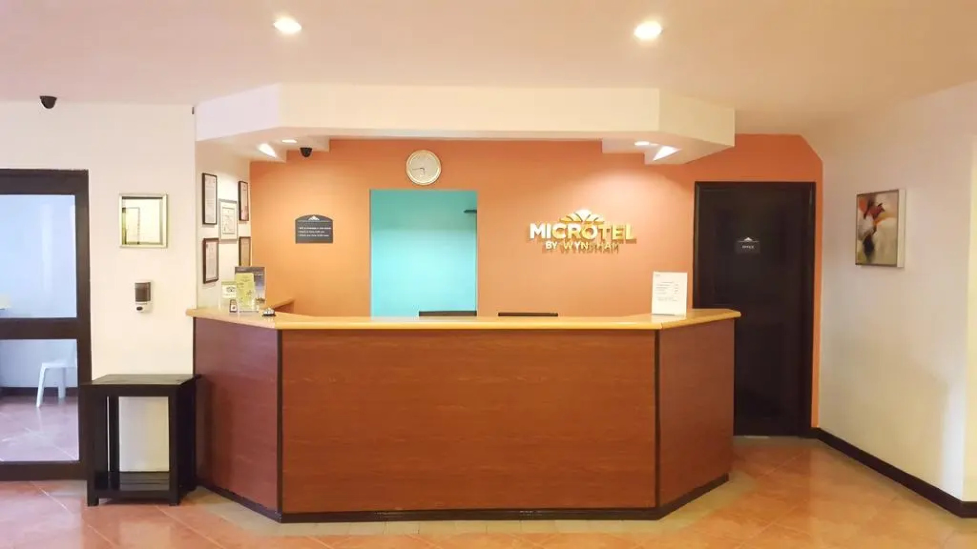 Microtel Inn & Suites By Wyndham Eagle Ridge