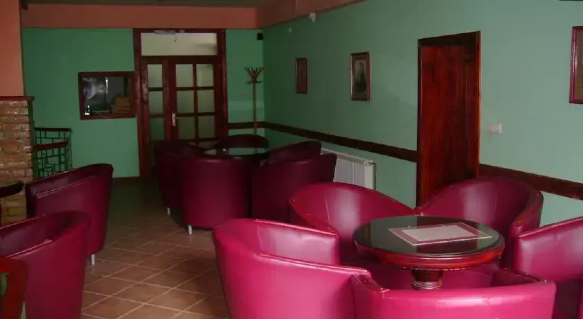 Apartments and Rooms Taverna