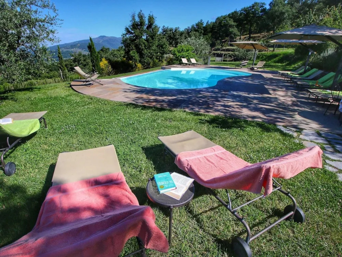 Farmhouse in Loro Ciuffenna With Pool & Garden