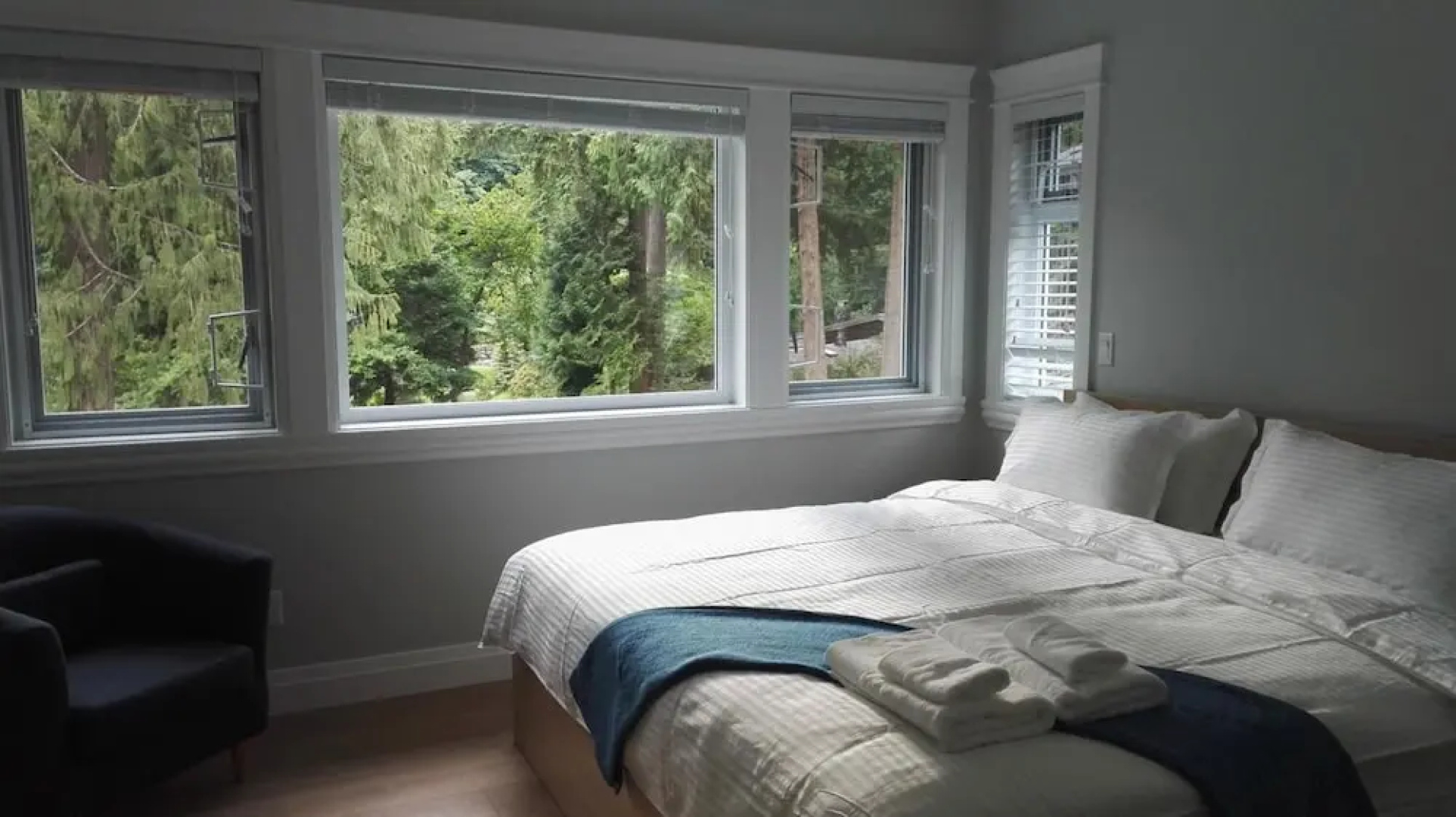 Riverfront Bed and Breakfast