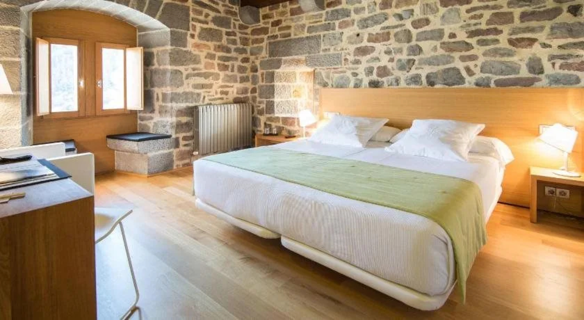 Hotel Rural Torre De Uriz