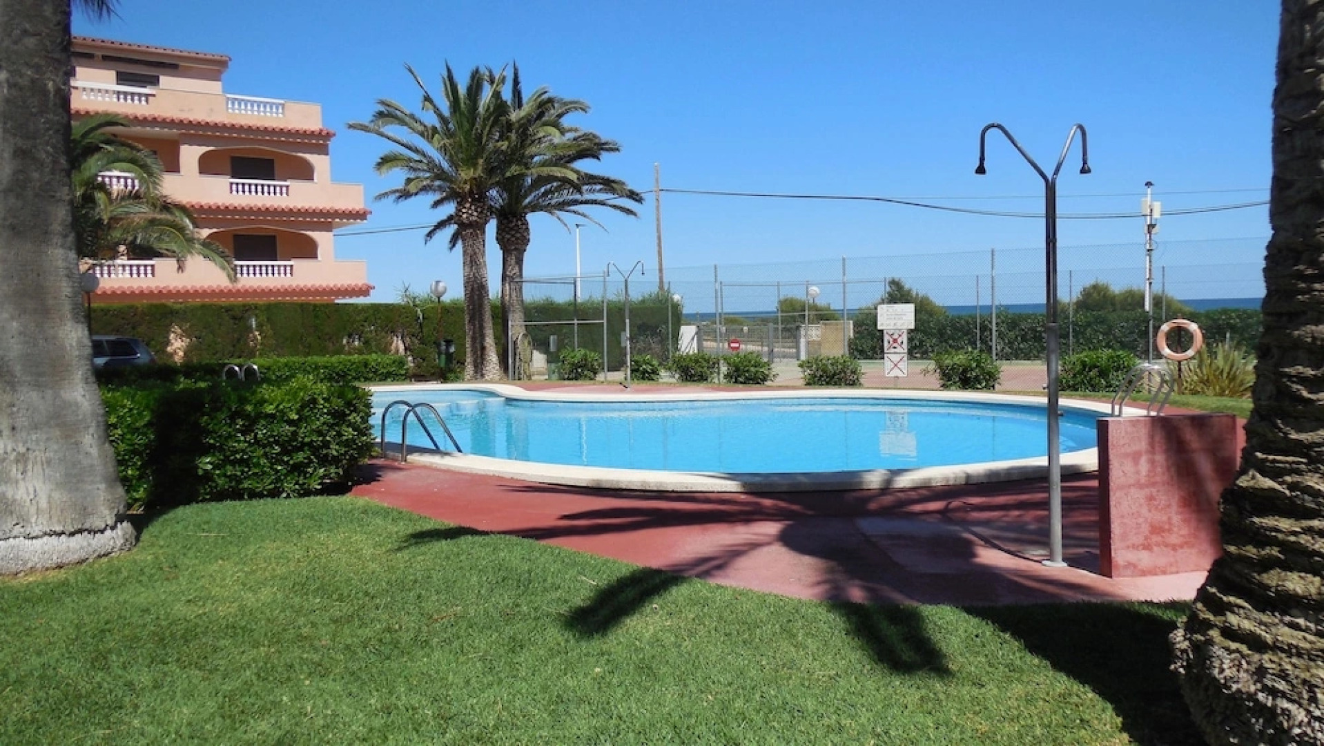 Apartamentos Playa Romana 3000