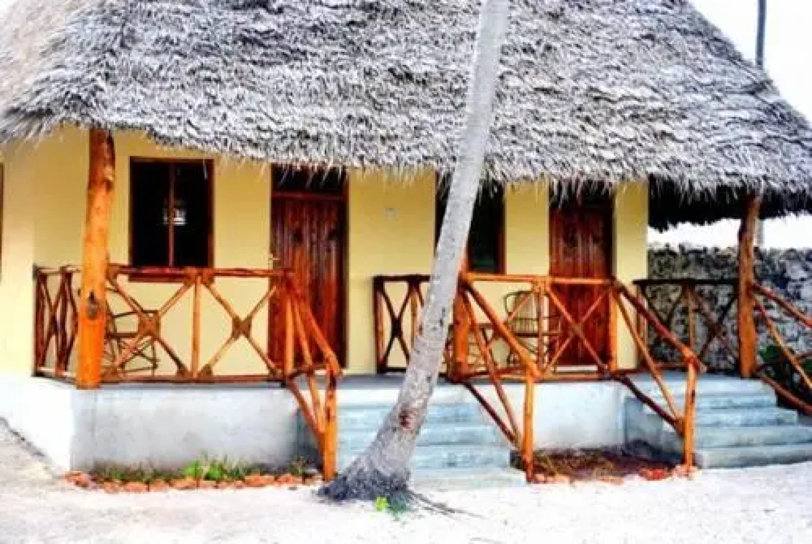 KS Beach Bungalows and Restaurant