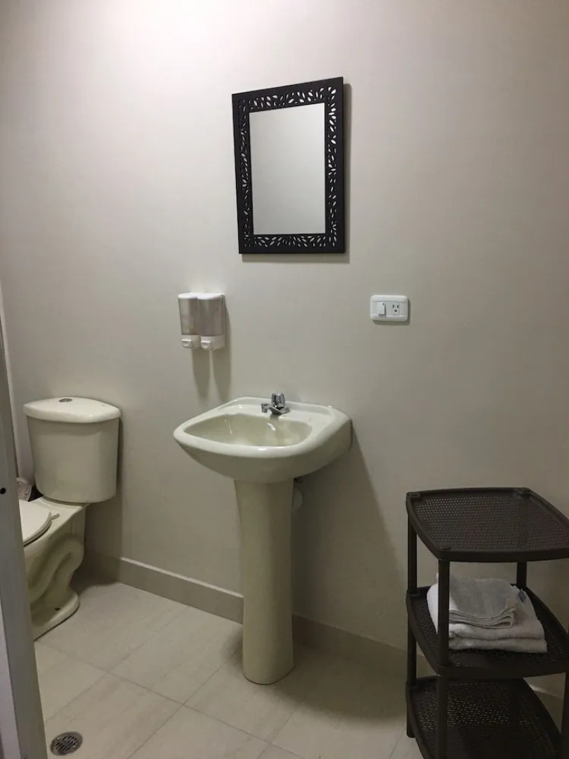 Tababela Airport B&B