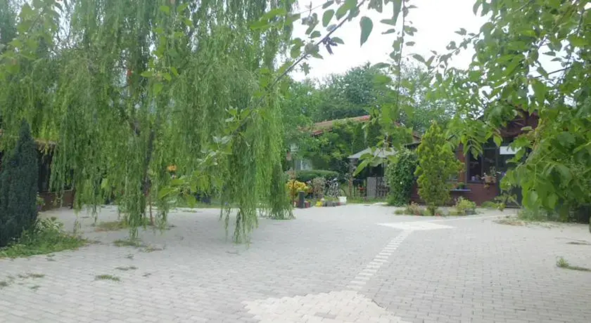Guner Hotel
