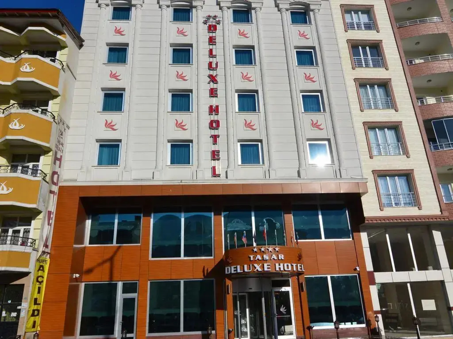 Tasar Royal Hotel