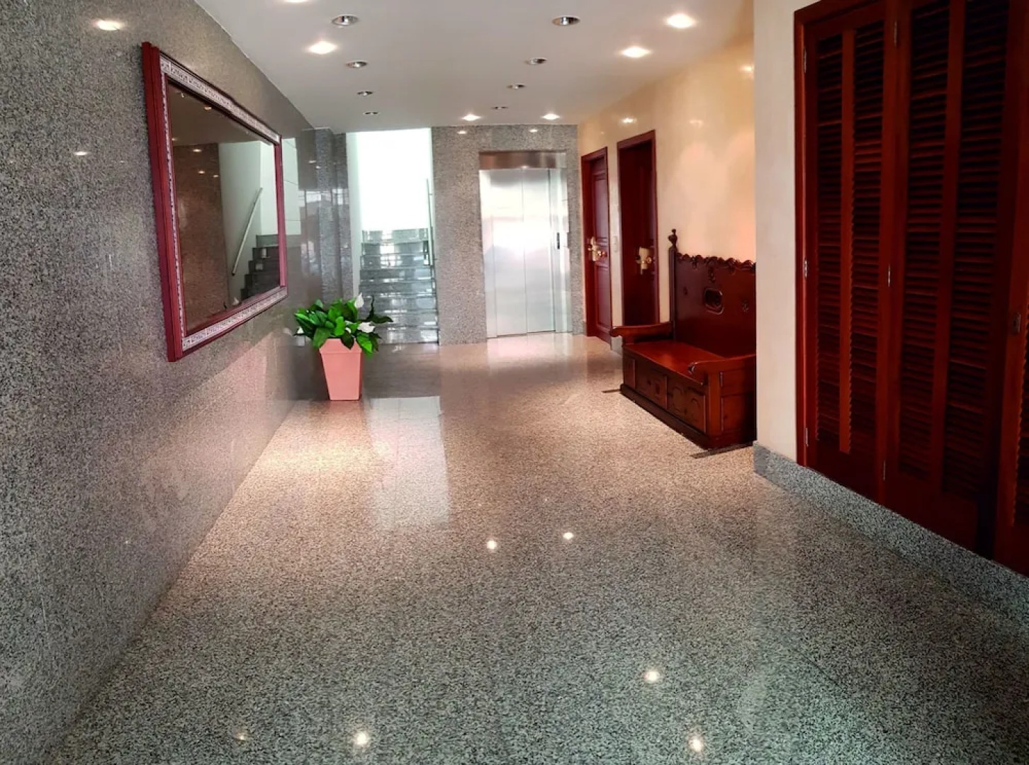 Apartamentos Xaloc HRC