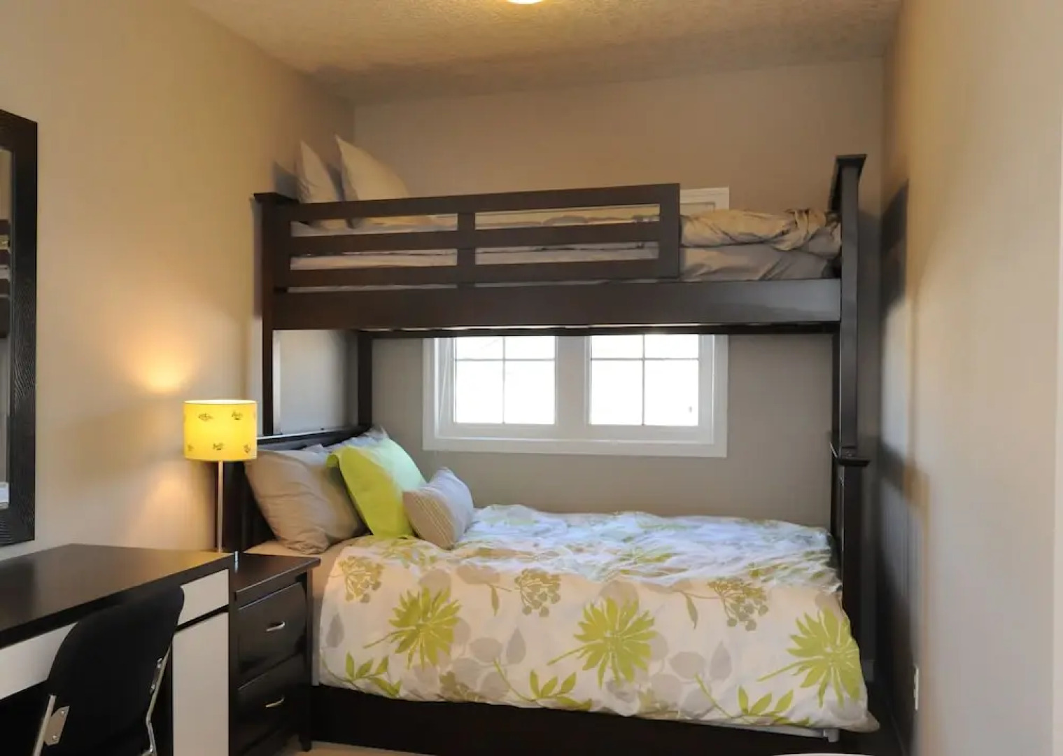 Boardwalk Homes - Executive Guest Rooms & Townhomes