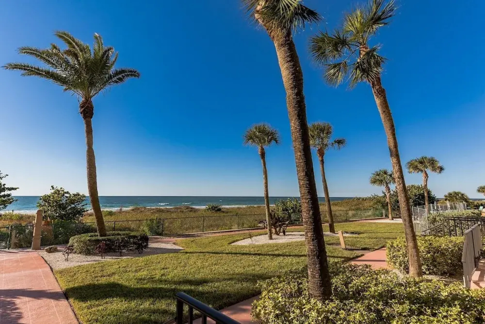 Magnificent Gulf Front Condo Located Directly On The Ocean! 2 Bedroom Condo by Redawning