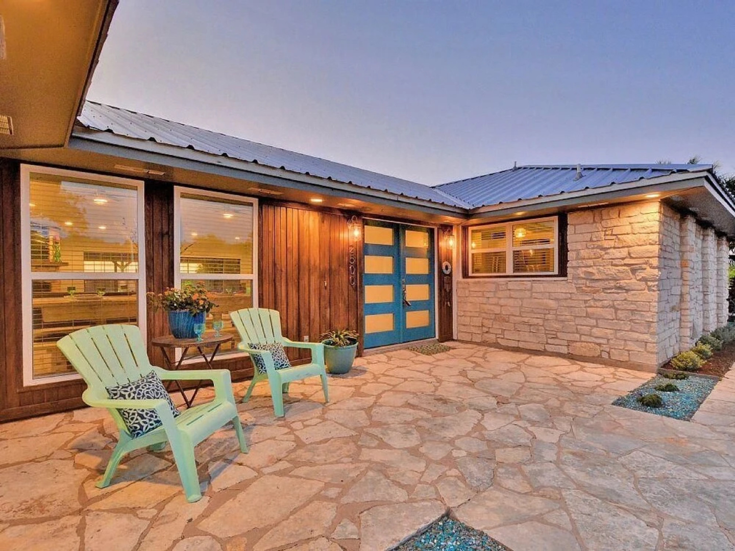 The Estate on Lake Travis - A 10 Acre Waterfront Escape for Groups