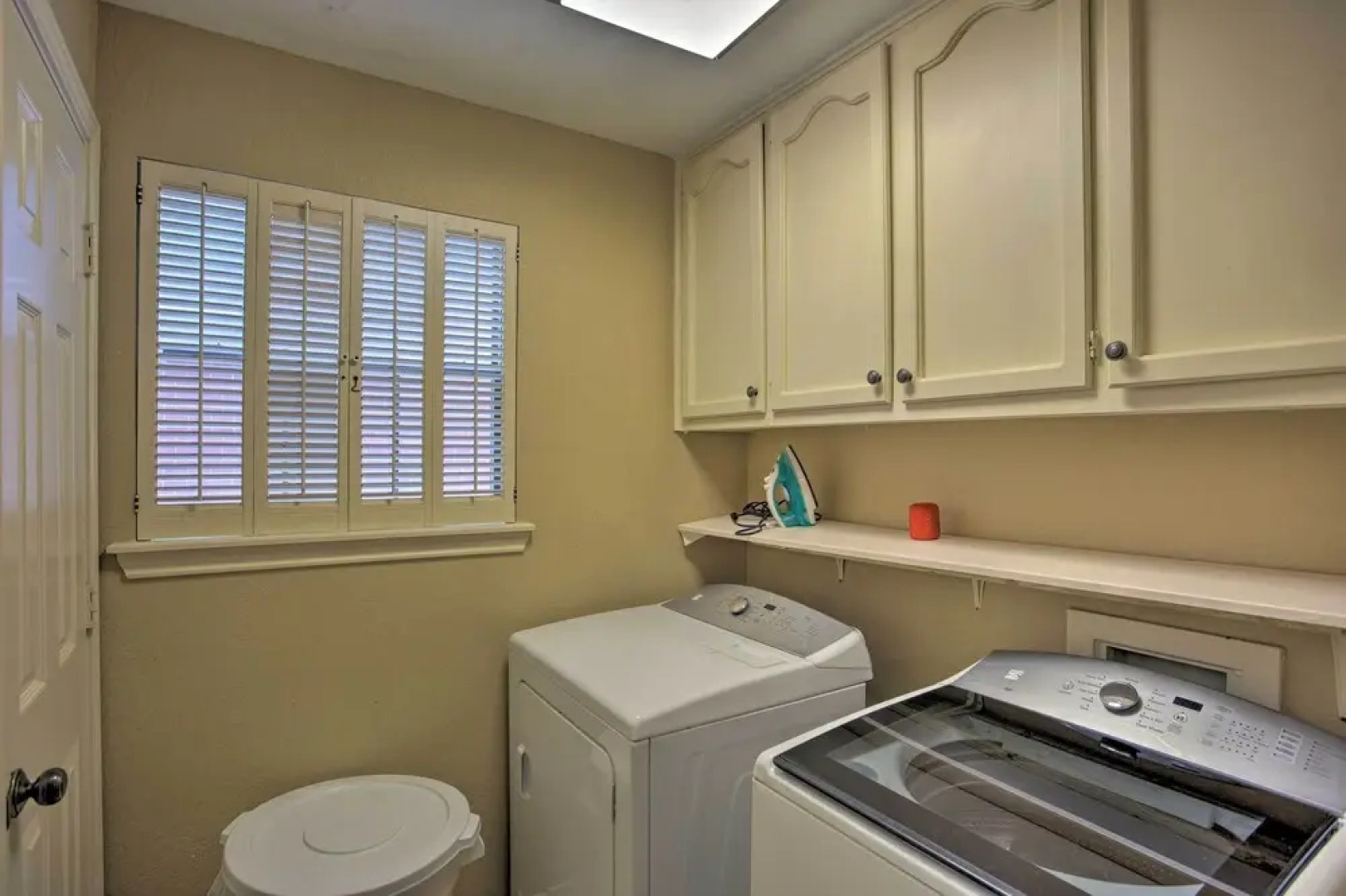 Pool Table, Patio & Grill: Idyllic Mckinney Home