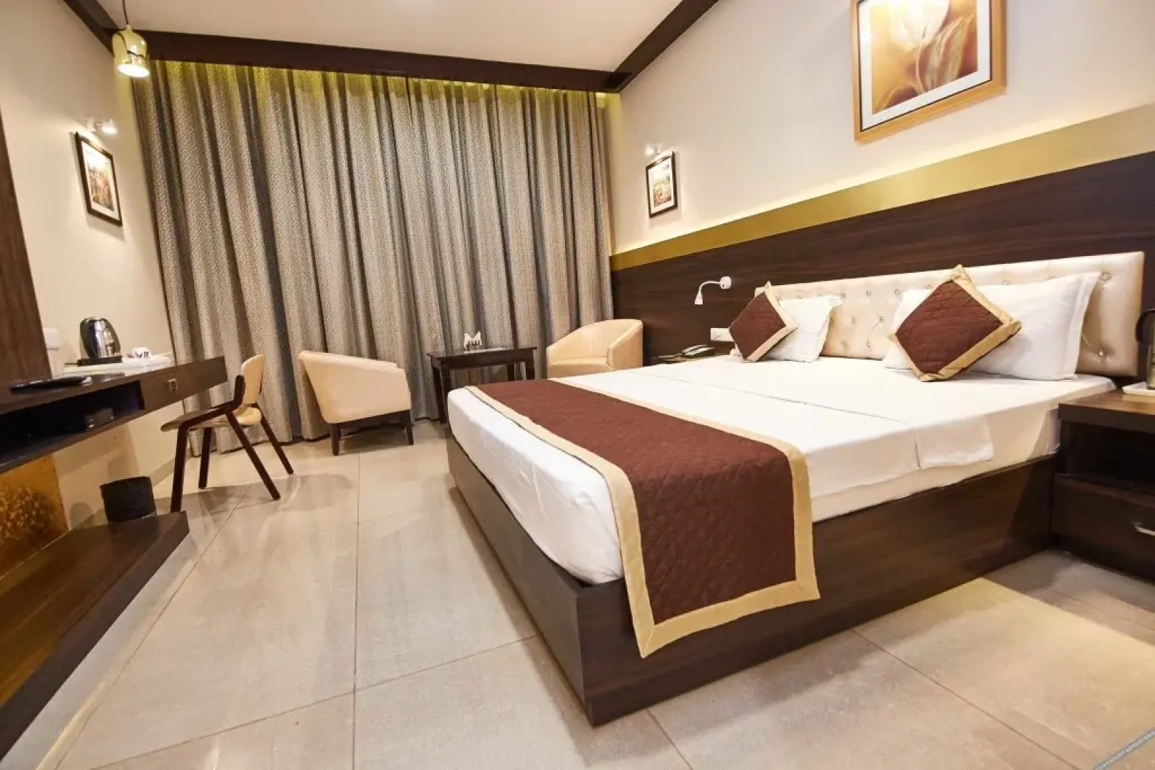 Hotel Highway Prince