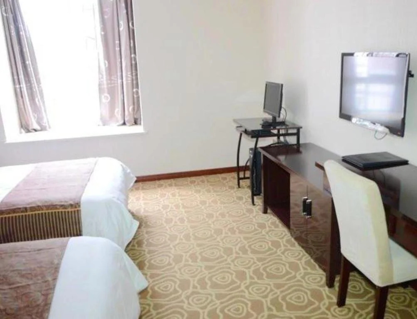 Binfu Business Hotel