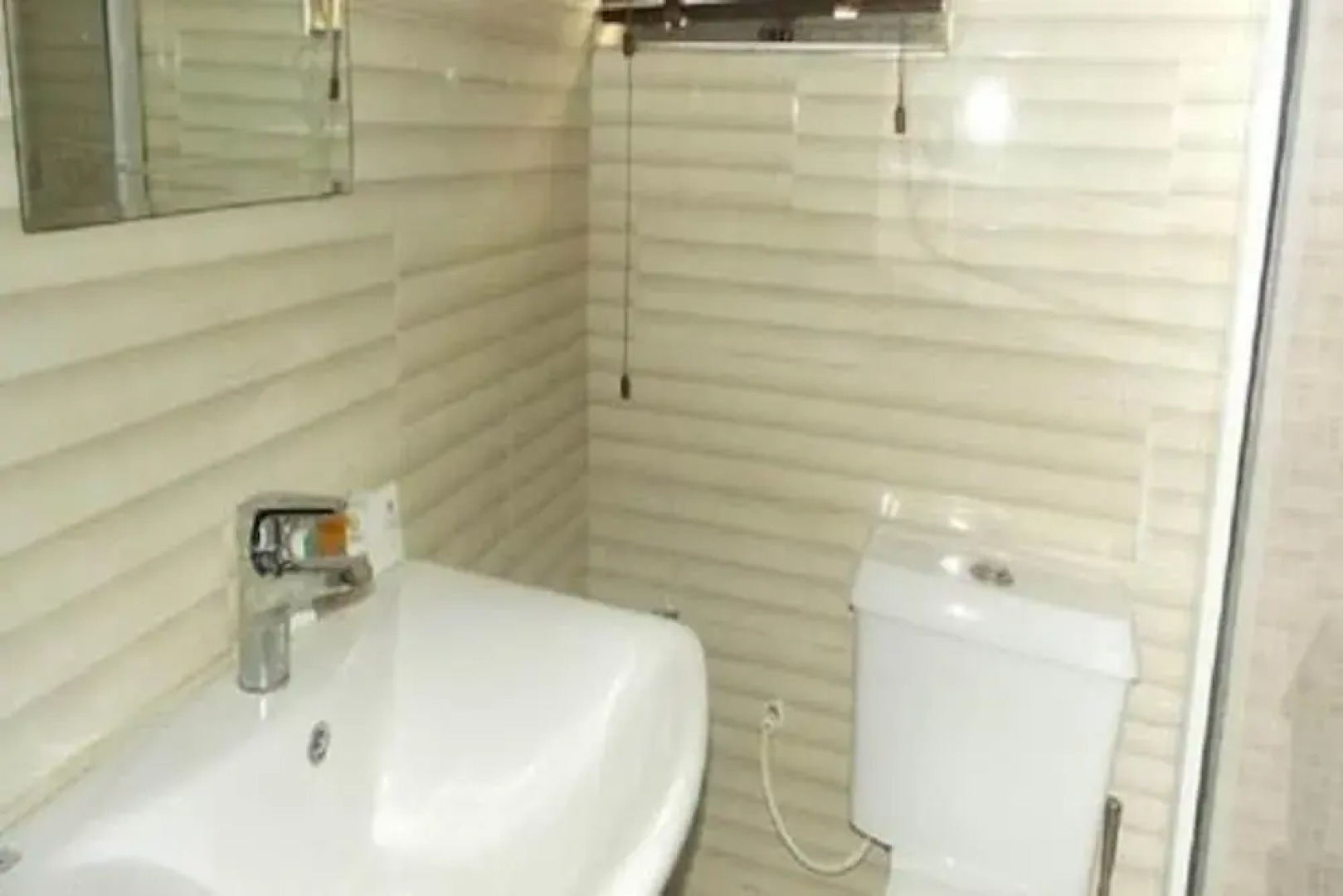 Annes Luxury Suites Ltd