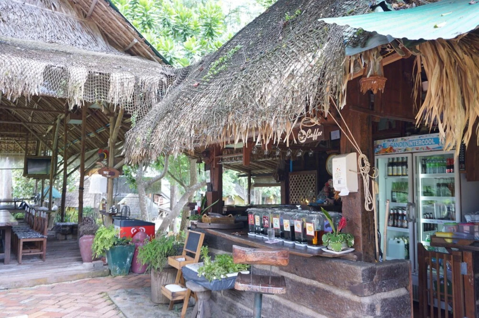 Donsak Orchid Resort