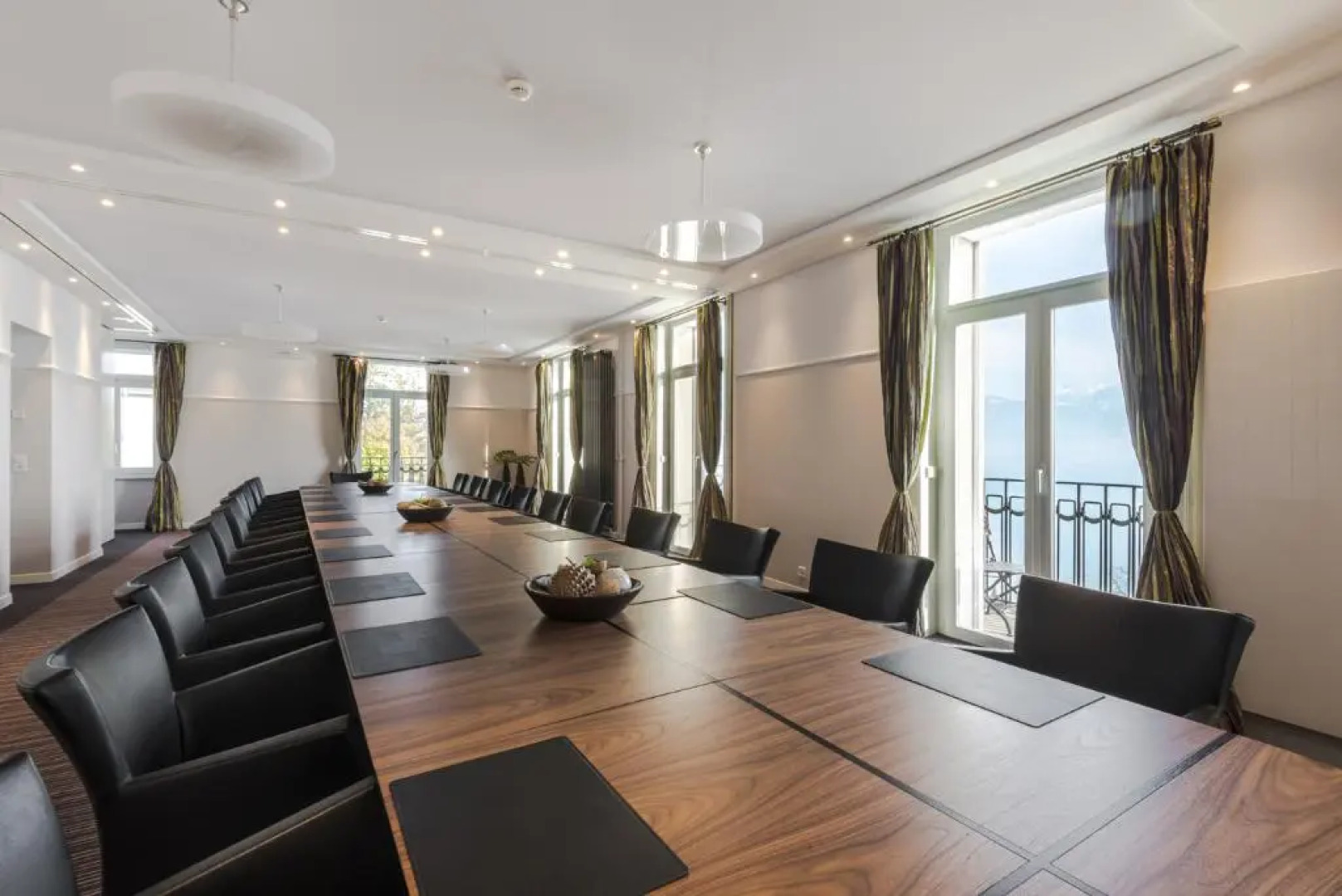 Art Deco Hotel Montana