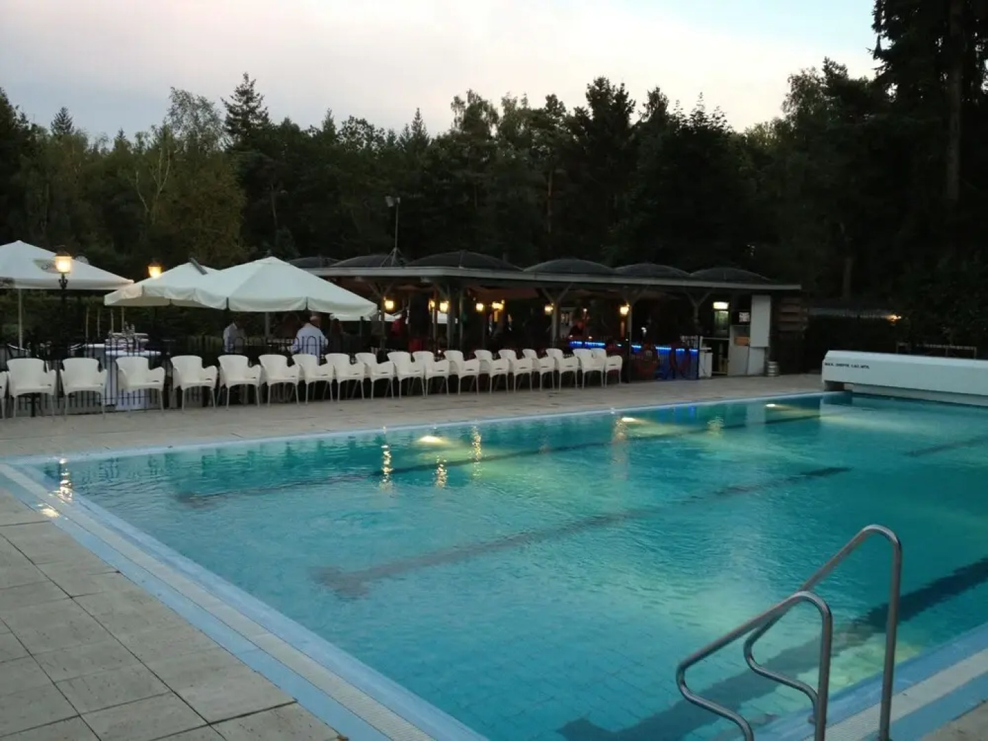 Modern Cottage With a Spacious Garden Surrounded by Nature