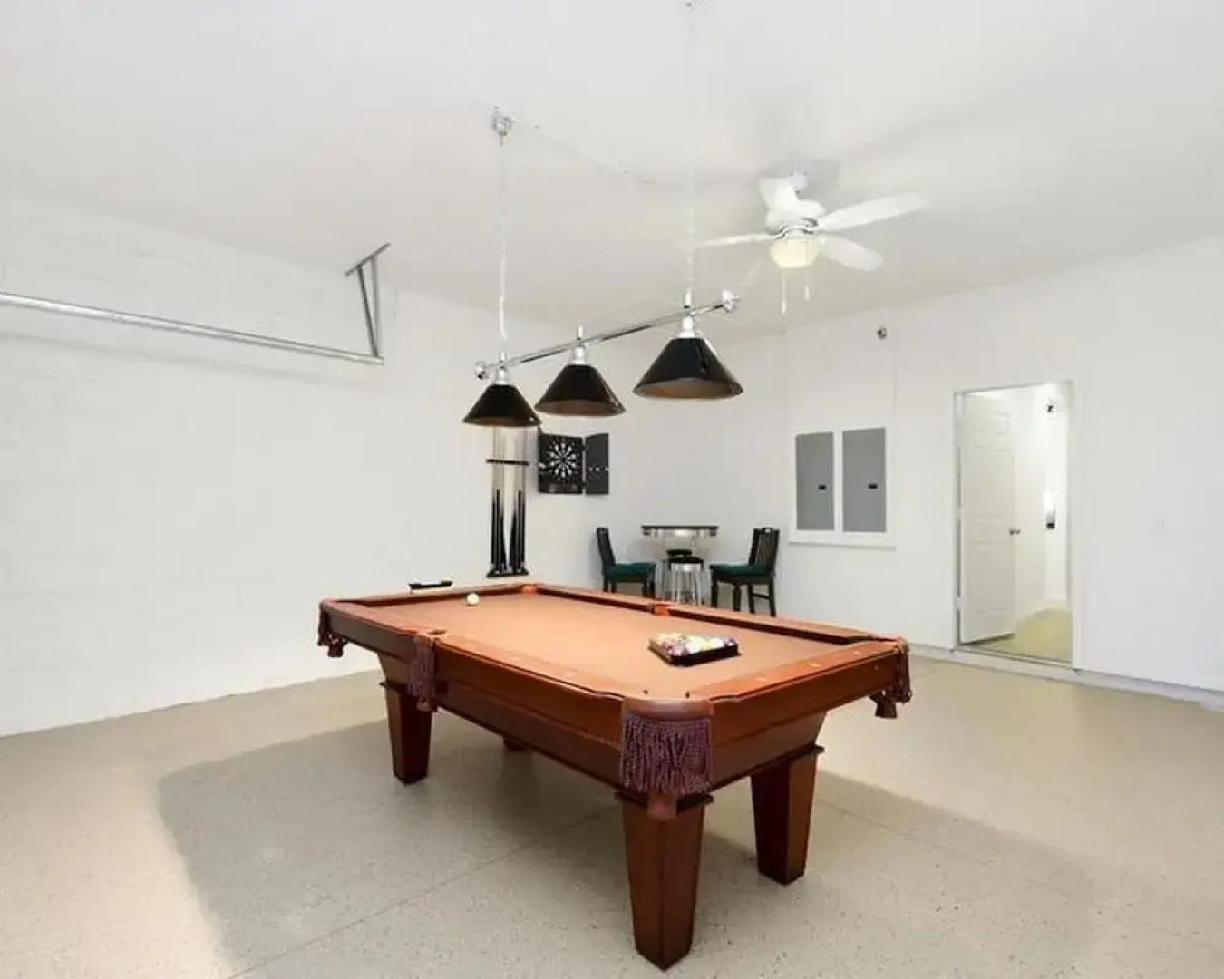 1339yc 5 Beds Westhaven With spa Game Room