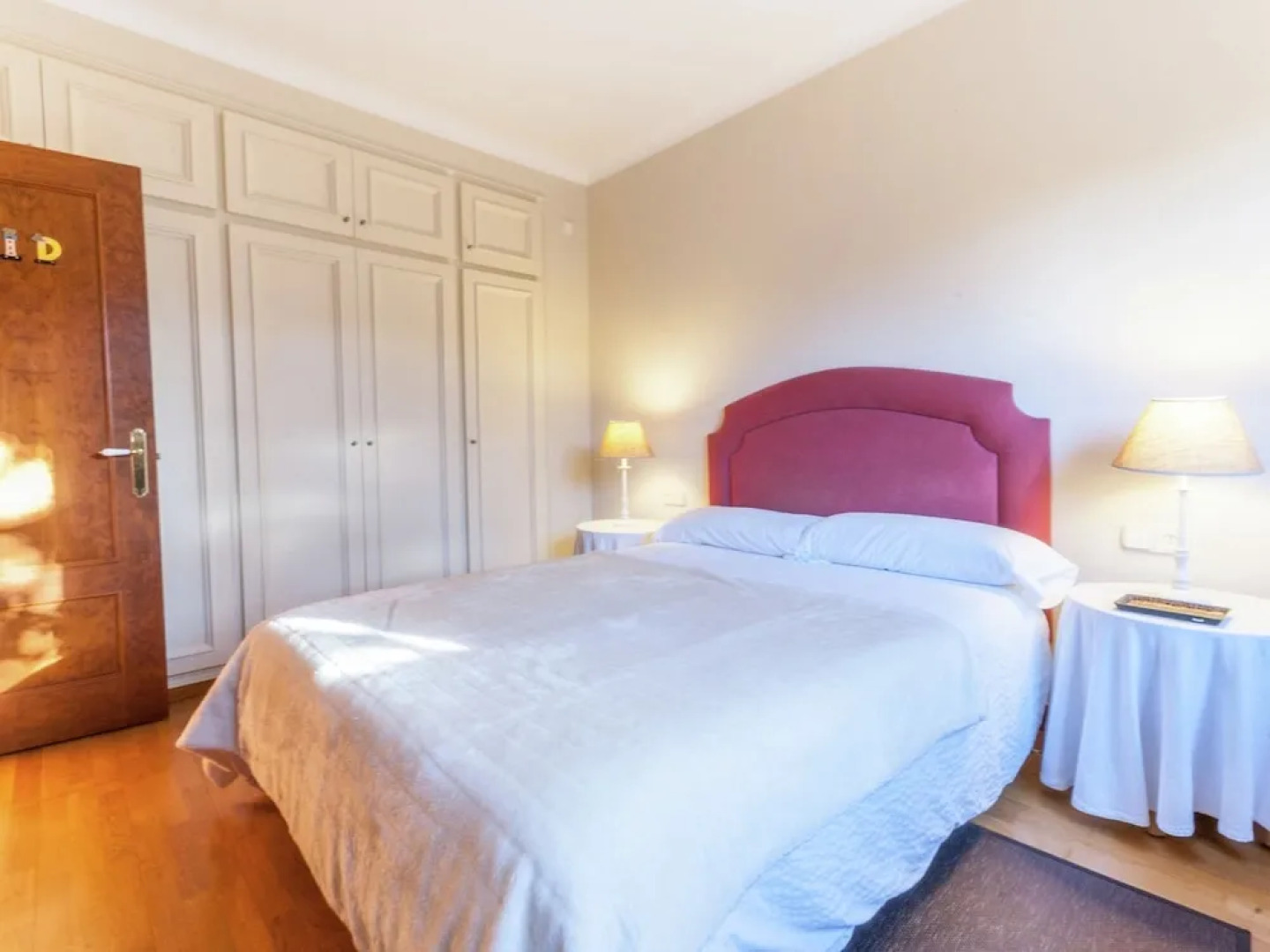 Magnificent Villa in Peralada with Private Pool, lovely garden, with chill out!