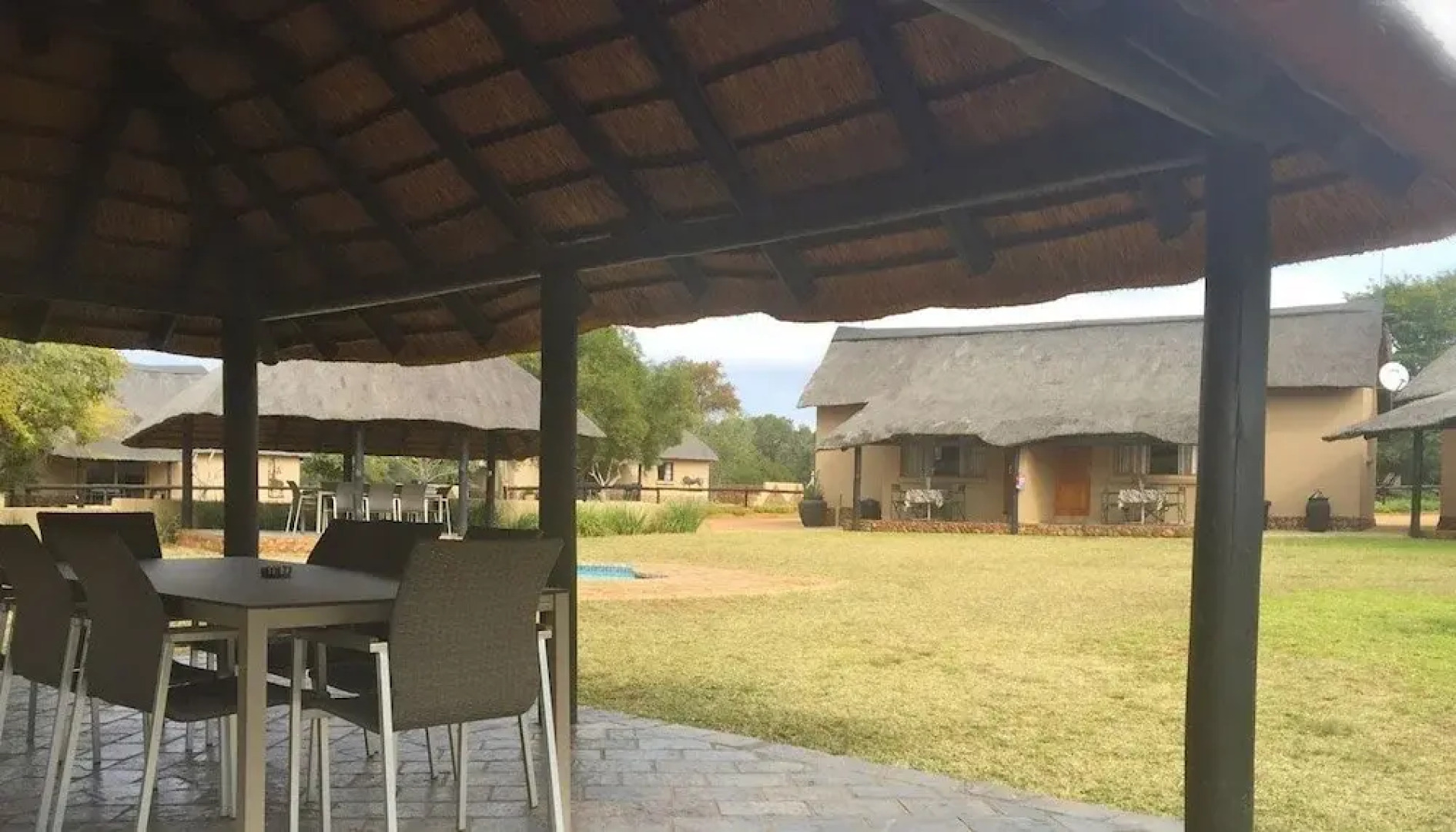 Ukutula Lion Lodge