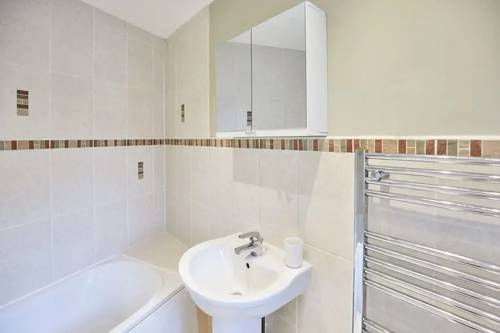 Host Stay Aynsley Mews