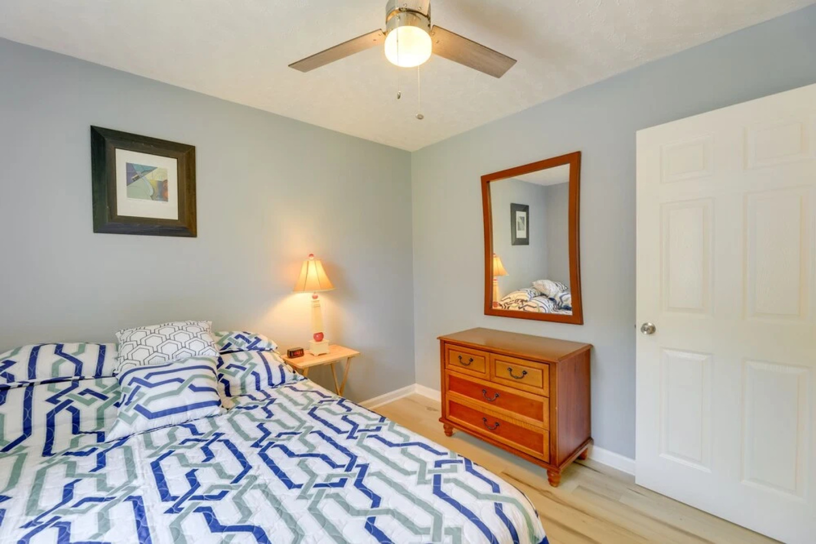 Well-equipped Morehead City Home ~ 5 Mi to Beach!