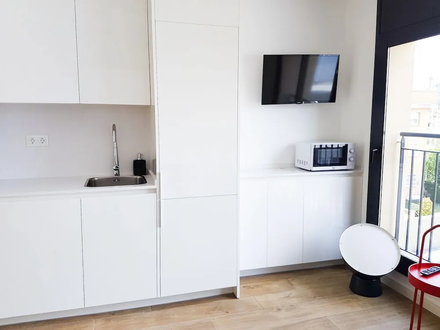 Ginosi Eccentric Apartel