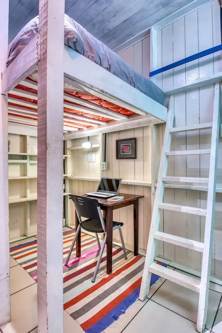 Saigon Bay Bed & Breakfast