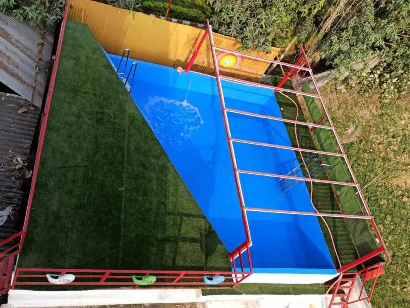 Gods County. Resort & Banquets