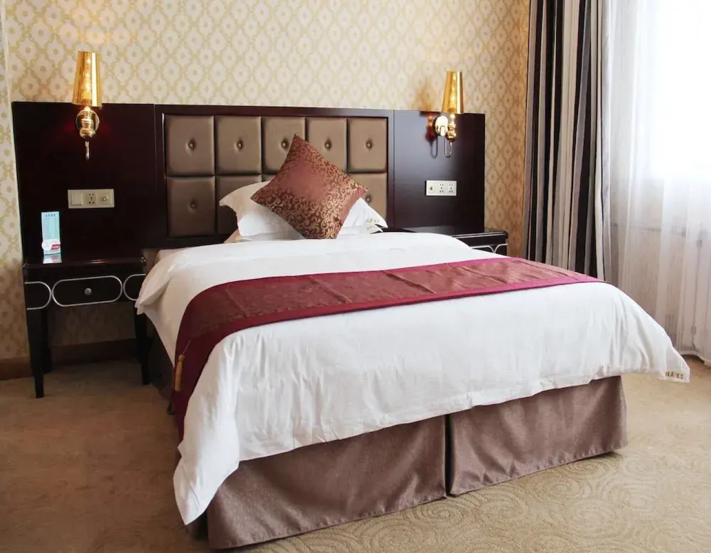 Gem Prairie (Jia Sheng) Hotel